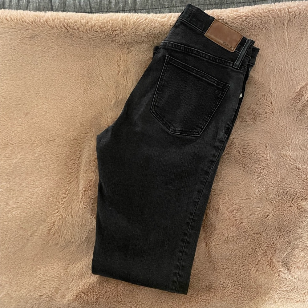 Madewell Black Denim 9’’ High Rise Skinny
